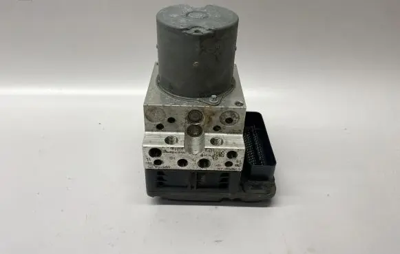 Audi A8 S8 D4 4H ABS Pump 4H0907379D 4H0614517D