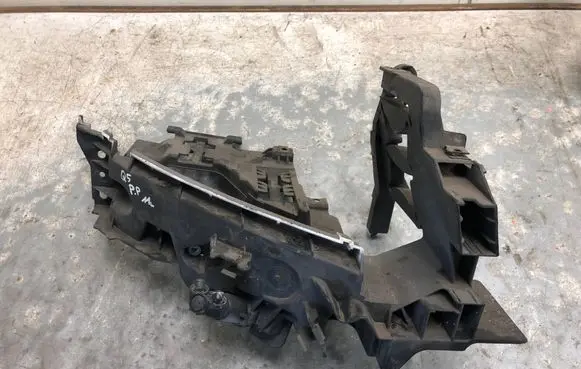 Audi Q5 SQ5 Headlight/headlamp mounting bracket 8R0805608A-BILI 8R0805608A 8R0955102