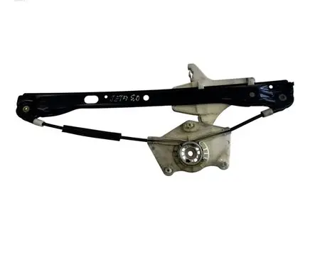 Volkswagen Jetta V Rear window lifting mechanism without motor 