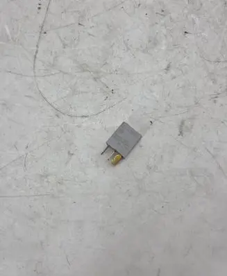 Toyota Corolla Verso AR10 Other relay 0332011001