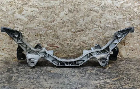 Porsche 928 Rear subframe 92833113117