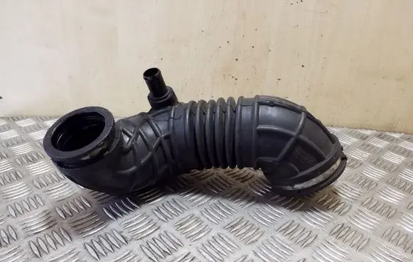 Chevrolet Captiva Turbo air intake inlet pipe/hose 20998611