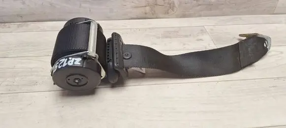 Ford Fiesta Rear seatbelt 0431033 E40431033