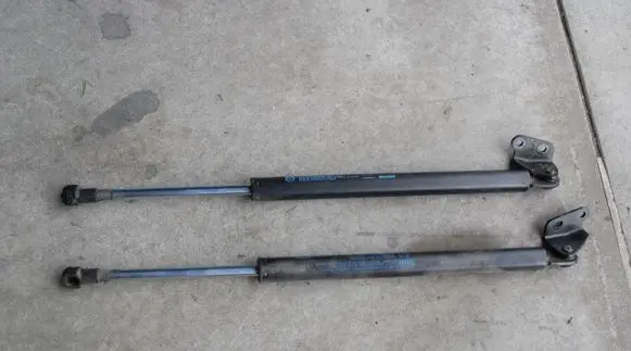 Mazda CX-5 Rear window strut damper 150KM KD46A
