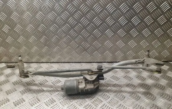 Audi A4 S4 B6 8E 8H Front wiper linkage and motor 8E1955119