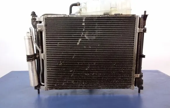 Nissan Note (E11) Coolant radiator 879790ZA