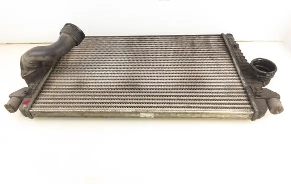 Seat Alhambra (Mk1) Intercooler radiator 3M219L440AA 7M3145804