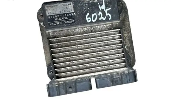 Toyota Corolla Verso E121 Fuel injection control unit/module 8987120050 1310001261