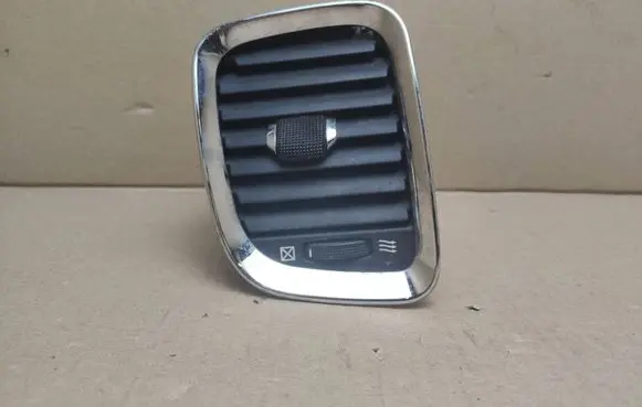 Dodge Durango III Rear air vent grill VP-00006043-01