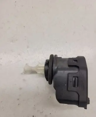 Volkswagen Golf IV Headlight level adjustment motor 1J0941295C