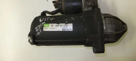 Mercedes-Benz Vito Viano W638 Starter motor 0051511301 D7R43