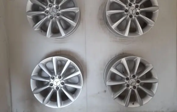 Mercedes-Benz GLS X166 R18 alloy rim A1664011102