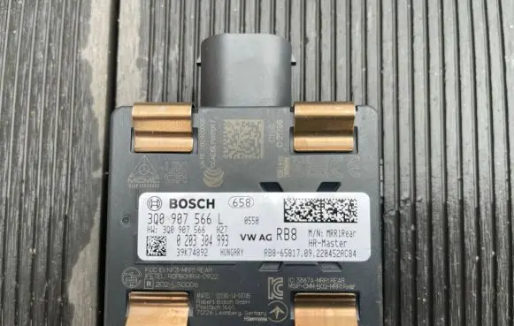 Audi Q3 F3 Distronic sensor radar 3Q0907566L 3Q0907566 0203304993