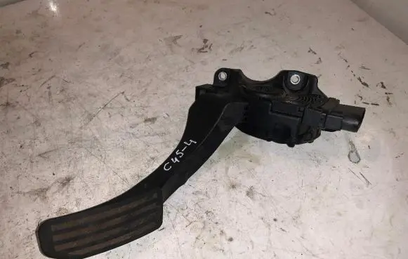 Volvo XC70 Accelerator throttle pedal 6g929f836cd C454
