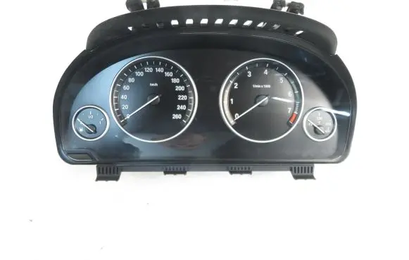 BMW X3 F25 Speedometer (instrument cluster) 9285188