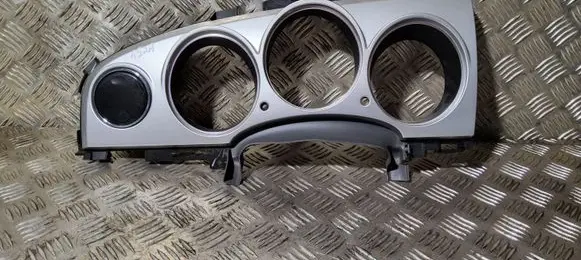 Dashboard trim