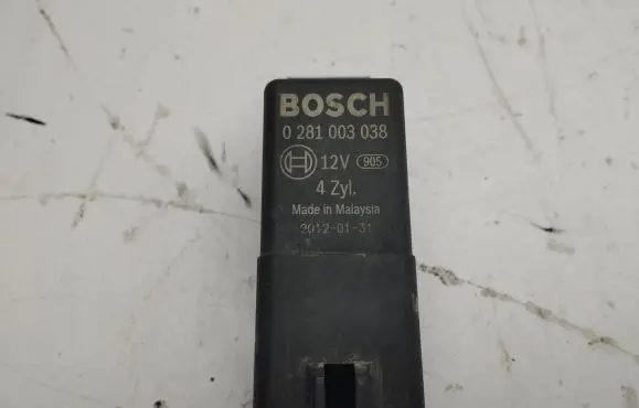 Audi A6 S6 C7 4G Glow plug pre-heat relay 0281003038