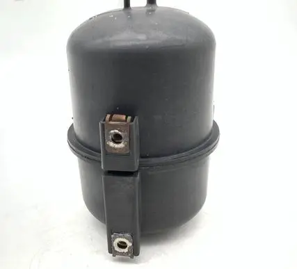 Maserati Ghibli Vacuum air tank C705