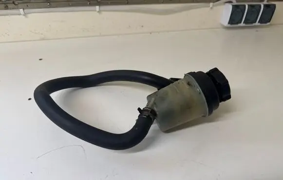 Ford Transit Custom Power steering fluid tank/reservoir 6G913R700CB