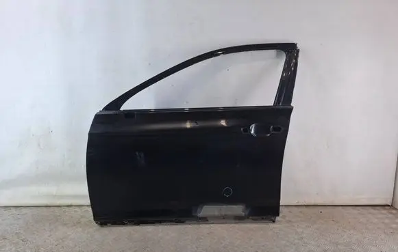Volkswagen PASSAT B8 Front door 3G0831311K