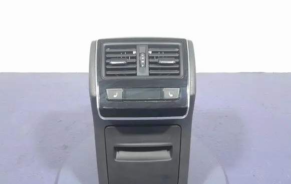 Skoda Superb B5 (3U) Climate control unit 3V0919201B