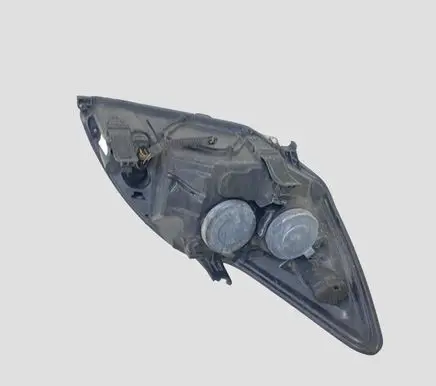 Ford Focus Headlight/headlamp 20B484