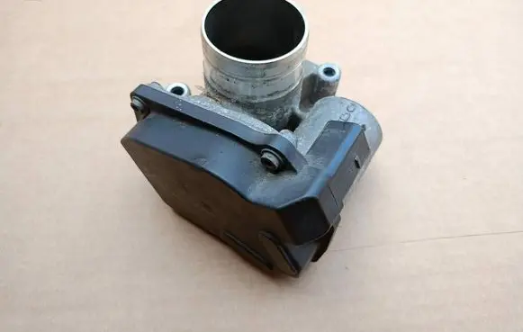 Seat Ibiza IV (6J,6P) Throttle body valve 03D133062F