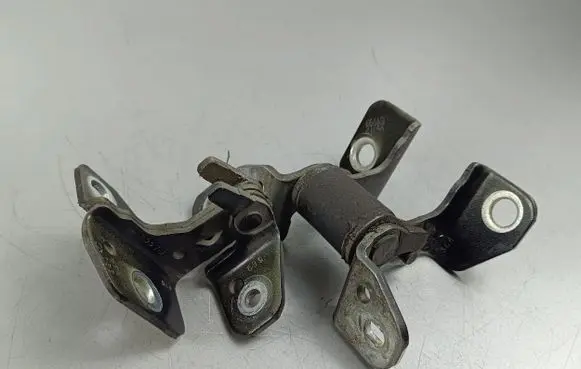 Front door hinge set