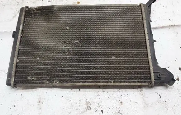 Coolant radiator