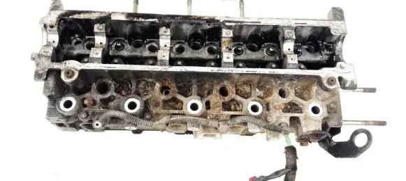 Citroen Xsara Picasso Engine head 9633750210