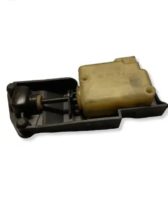 Volvo V70 Fuel tank cap lock 30716837