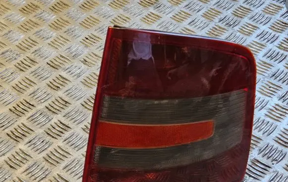 Skoda Fabia Mk1 (6Y) Tail light part 6Y9945258