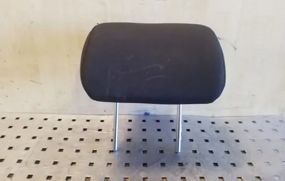 Hyundai i40 Rear seat headrest 
