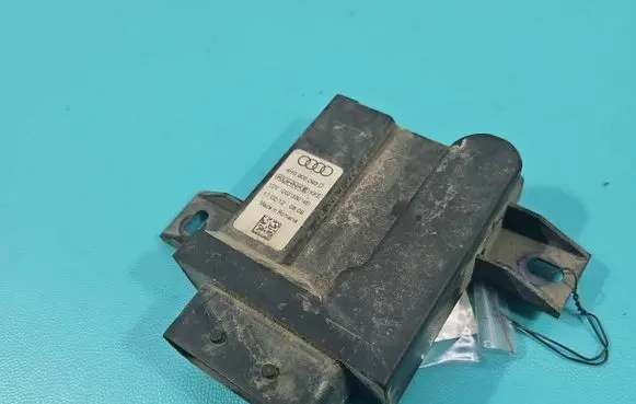 Audi A8 S8 D4 4H Central body control module 4H0906093D IMPRK1577427