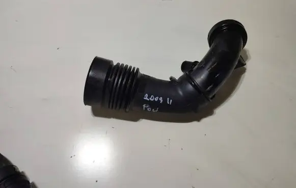 Peugeot 2008 II Air intake hose/pipe 1160116S01