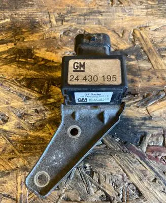 Opel Signum Sensor 24430195 9570930003 002455008000