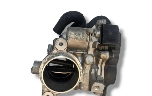 Audi RS Q3 Throttle body valve LF00078 P30741403