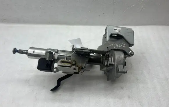 Nissan X-Trail T32 Power steering pump EANCEC0226