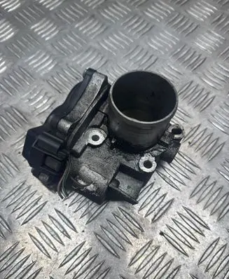 Renault Laguna III Throttle valve 8200987453 125407064 H820027648