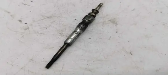 BMW X5 E53 Glow plug pre-heat relay 0100266002