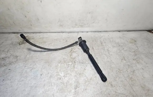 Nissan Primastar Clutch master cylinder 8200031239