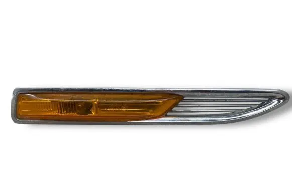 Ford Mondeo MK IV Front fender indicator light 7s7113k354ad 165148