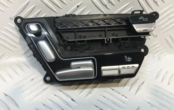 Mercedes-Benz S W221 Seat control switch A2218708451