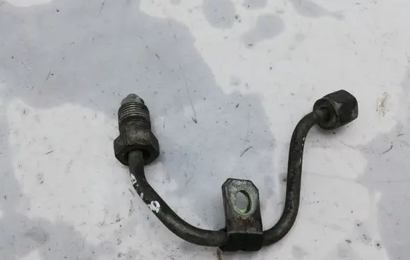 Toyota Avensis T220 Fuel injector supply line/pipe NOCODE