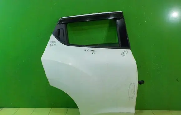 Nissan Juke I F15 Rear door PRAWE