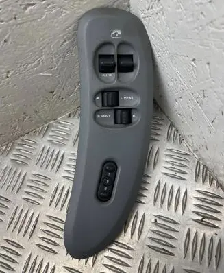 Chrysler Grand Voyager IV Electric window control switch 04685732AC 746797103 0SB741D5AE