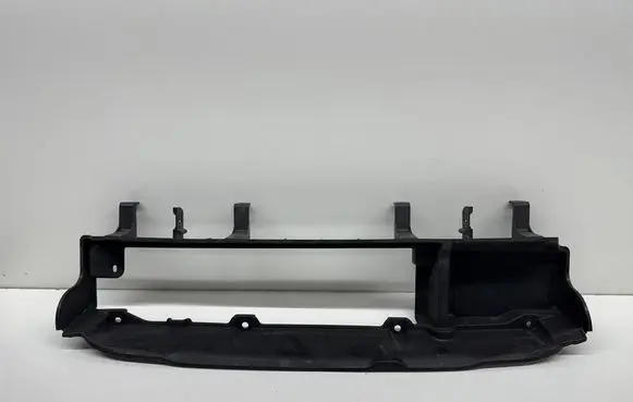Suzuki Swift II Radiator trim 7243352R