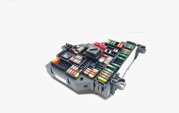 BMW 5 F10 F11 Fuse module 9234423