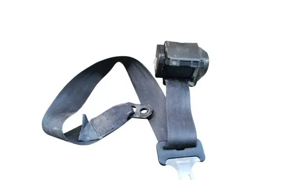 Volvo S70 V70 V70 XC Middle seatbelt (rear) 3539994