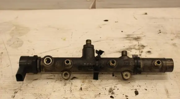 Audi A6 S6 C6 4F Fuel main line pipe 00R001823